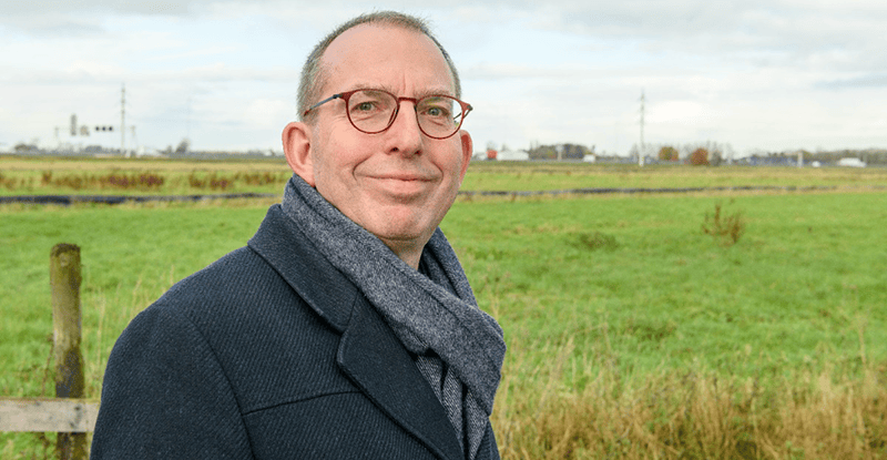 Edward van der Meijden op de toekomstige locatie van bedrijventerrein Groote Haar